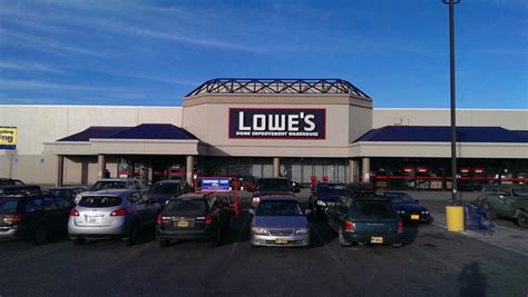 lowes on tudor